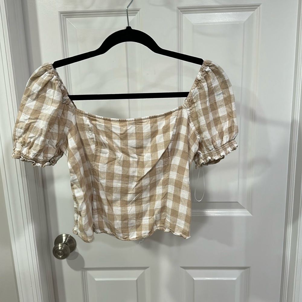 Gingham summer blouse